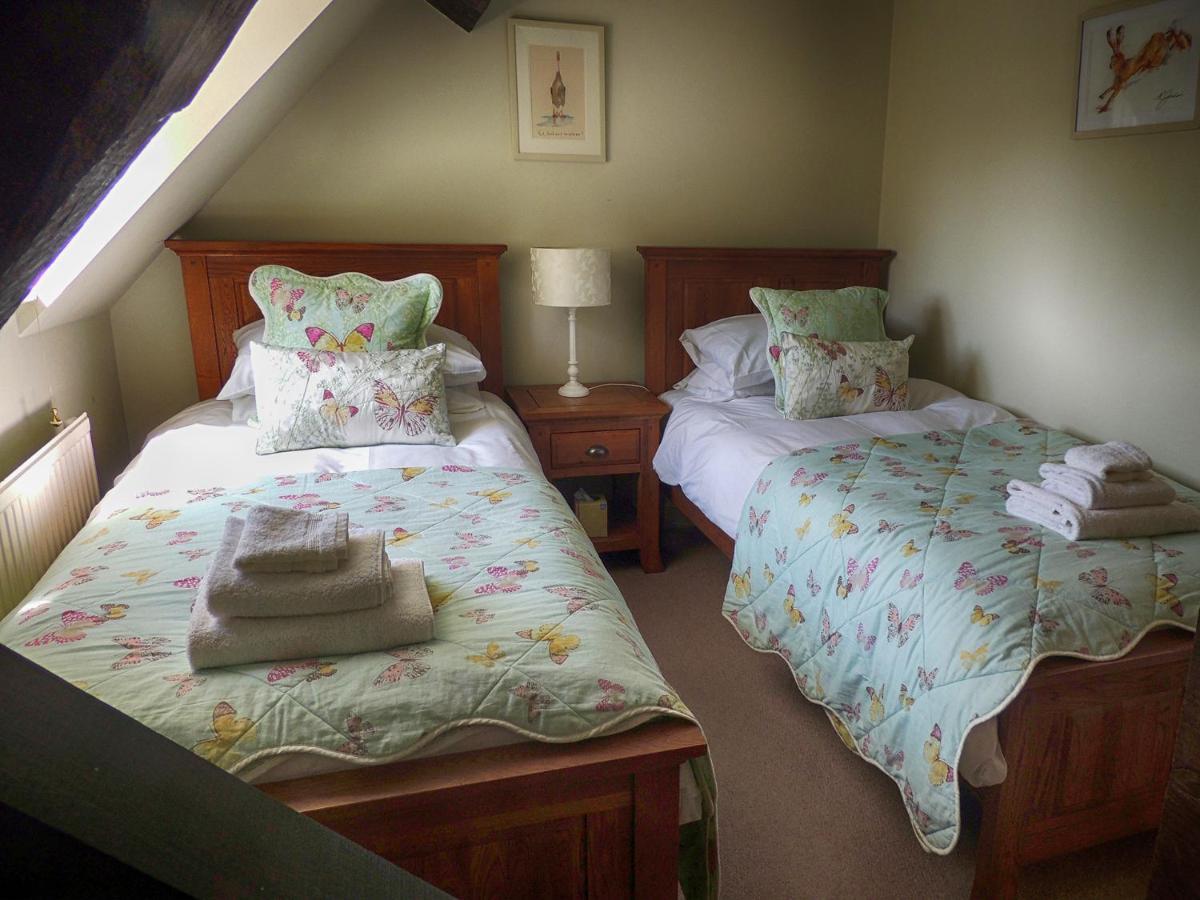 Greystones Cottage Bourton-on-the-Water ภายนอก รูปภาพ