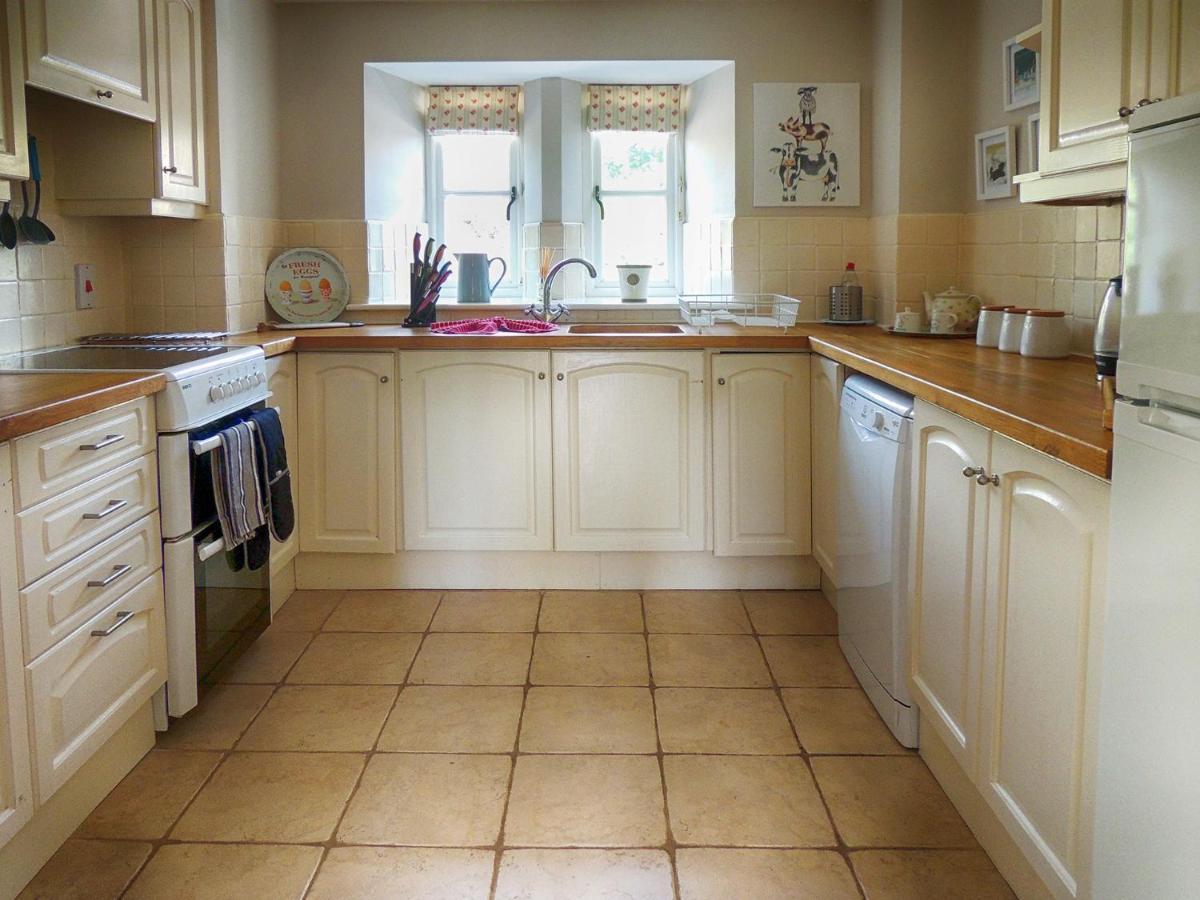 Greystones Cottage Bourton-on-the-Water ภายนอก รูปภาพ